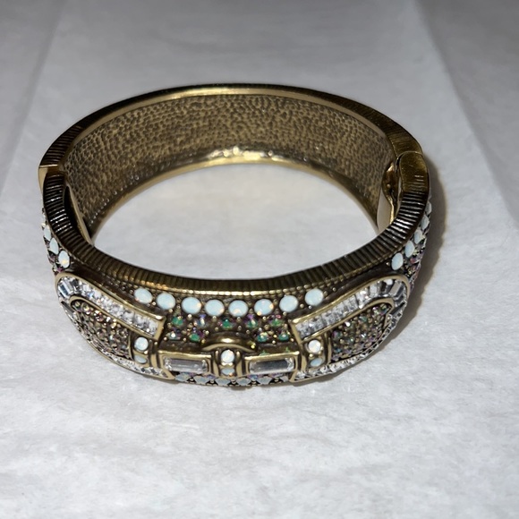 Heidi Daus bangle. - Picture 2 of 7